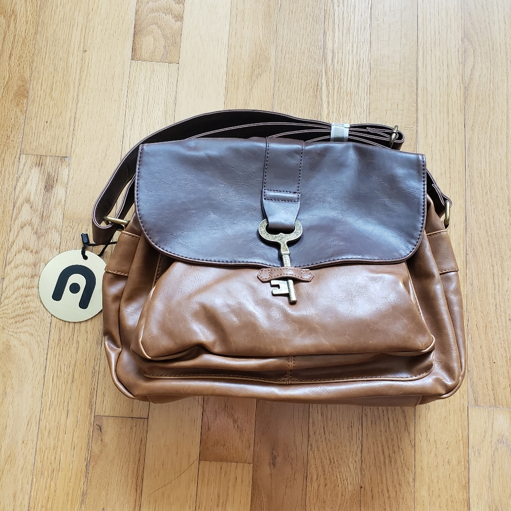 Nila Anthony Vintage Key Bag